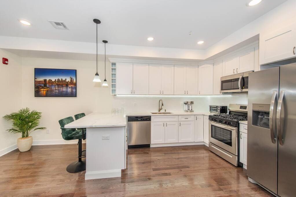 Stylish Chic Condo Nyc At Fingertips North Bergen Buitenkant foto